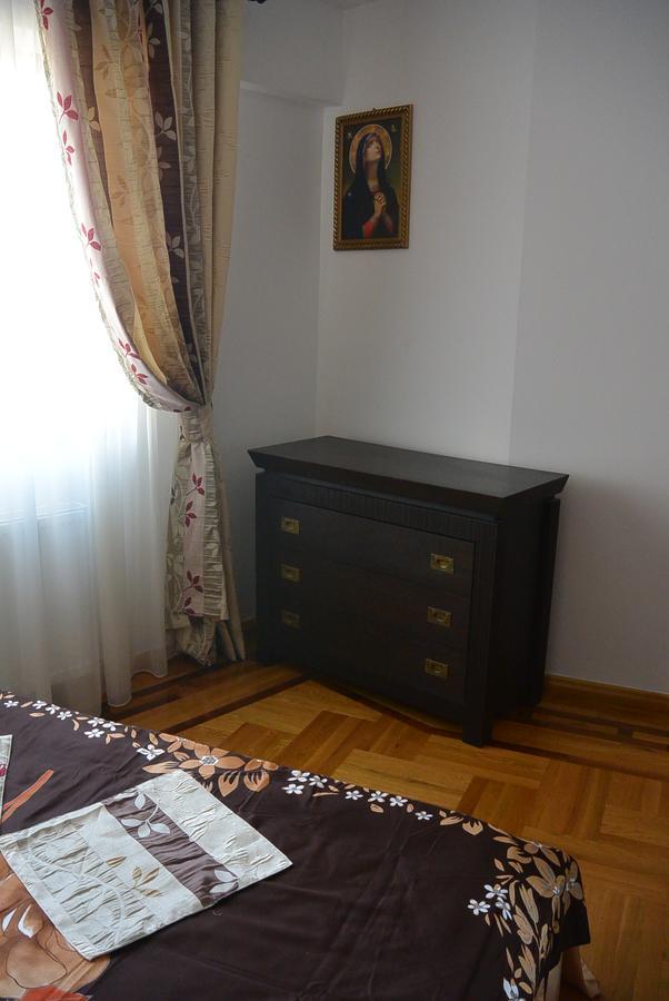 Star Apart Râmnicu Vâlcea Buitenkant foto